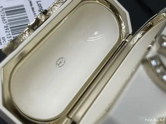 First Bag Ru CASE PRO AIRPODS NECKLACE CHANEL 0618